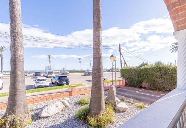 Ferienwohnung in Empuriabrava - 0019-BAHIA Appartement direkt am Strand mit WLAN Ferienwohnung in Empuriabrava - 0019-BAHIA Appartement direkt am Strand mit WLAN