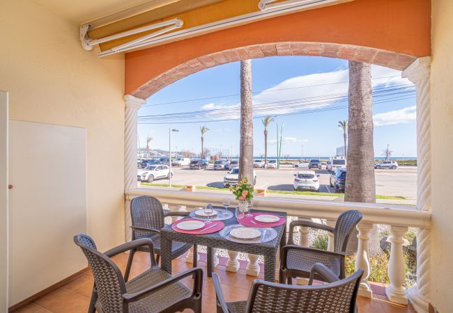 Ferienwohnung in Empuriabrava - 0019-BAHIA Appartement direkt am Strand mit WLAN Ferienwohnung in Empuriabrava - 0019-BAHIA Appartement direkt am Strand mit WLAN