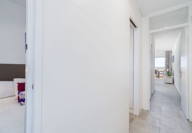 Ferienwohnung in Empuriabrava - 0020-BAHIA Appartement direkt am Strand mit WLAN Ferienwohnung in Empuriabrava - 0020-BAHIA Appartement direkt am Strand mit WLAN