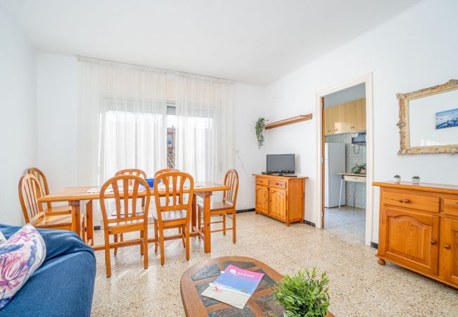 Ferienwohnung in Rosas / Roses - 2025-POETA MARQUINA Appartement mit 3 Schlafzimmer