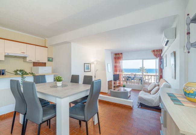 Ferienwohnung in Empuriabrava - 0071-GRAN RESERVA Appartement direkt am Strand Ferienwohnung in Empuriabrava - 0071-GRAN RESERVA Appartement direkt am Strand