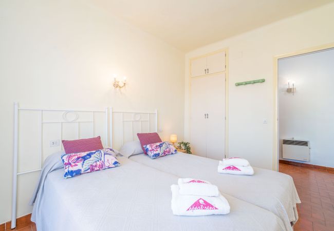 Ferienwohnung in Empuriabrava - 0071-GRAN RESERVA Appartement direkt am Strand Ferienwohnung in Empuriabrava - 0071-GRAN RESERVA Appartement direkt am Strand