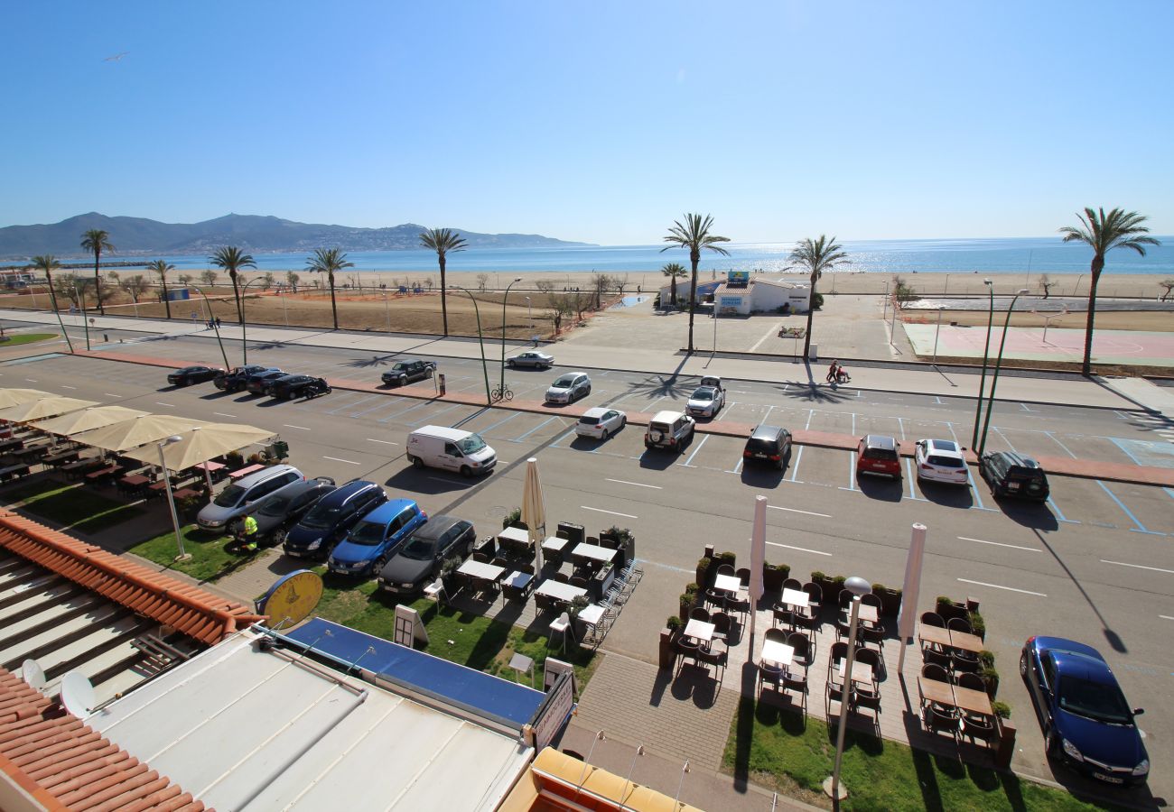 Ferienwohnung in Empuriabrava - 0071-GRAN RESERVA Appartement direkt am Strand