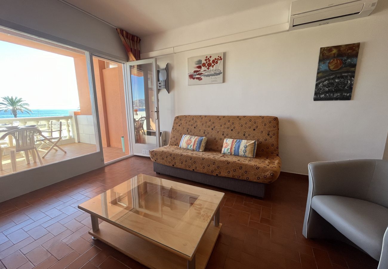 Ferienwohnung in Empuriabrava - 0071-GRAN RESERVA Appartement direkt am Strand