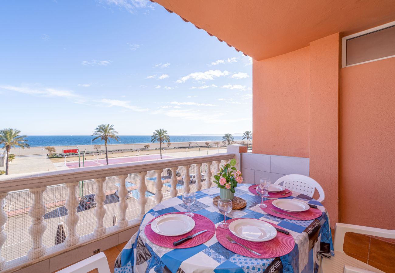 Ferienwohnung in Empuriabrava - 0071-GRAN RESERVA Appartement direkt am Strand