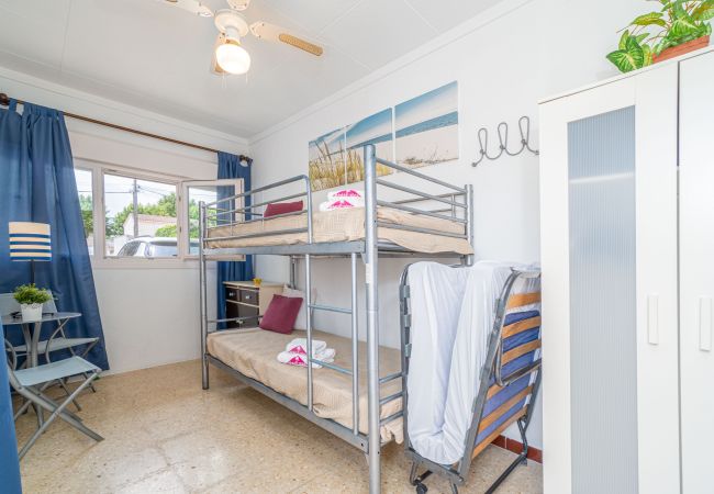 Villa in Empuriabrava - 0119-MONTSENY Haus mit Studio Villa in Empuriabrava - 0119-MONTSENY Haus mit Studio