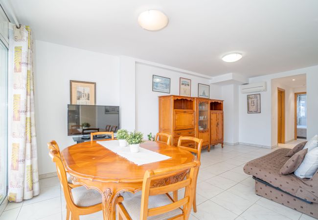 Ferienwohnung in Empuriabrava - 0163-PORT SALINS Appartement mit Kanalblick Ferienwohnung in Empuriabrava - 0163-PORT SALINS Appartement mit Kanalblick