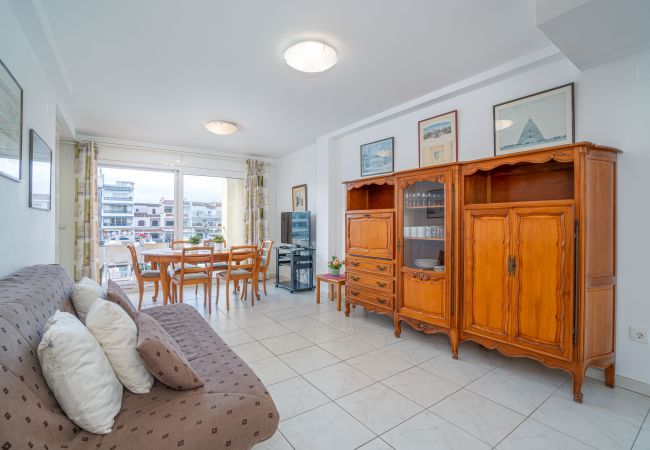 Ferienwohnung in Empuriabrava - 0163-PORT SALINS Appartement mit Kanalblick Ferienwohnung in Empuriabrava - 0163-PORT SALINS Appartement mit Kanalblick