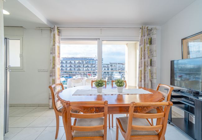 Ferienwohnung in Empuriabrava - 0163-PORT SALINS Appartement mit Kanalblick Ferienwohnung in Empuriabrava - 0163-PORT SALINS Appartement mit Kanalblick