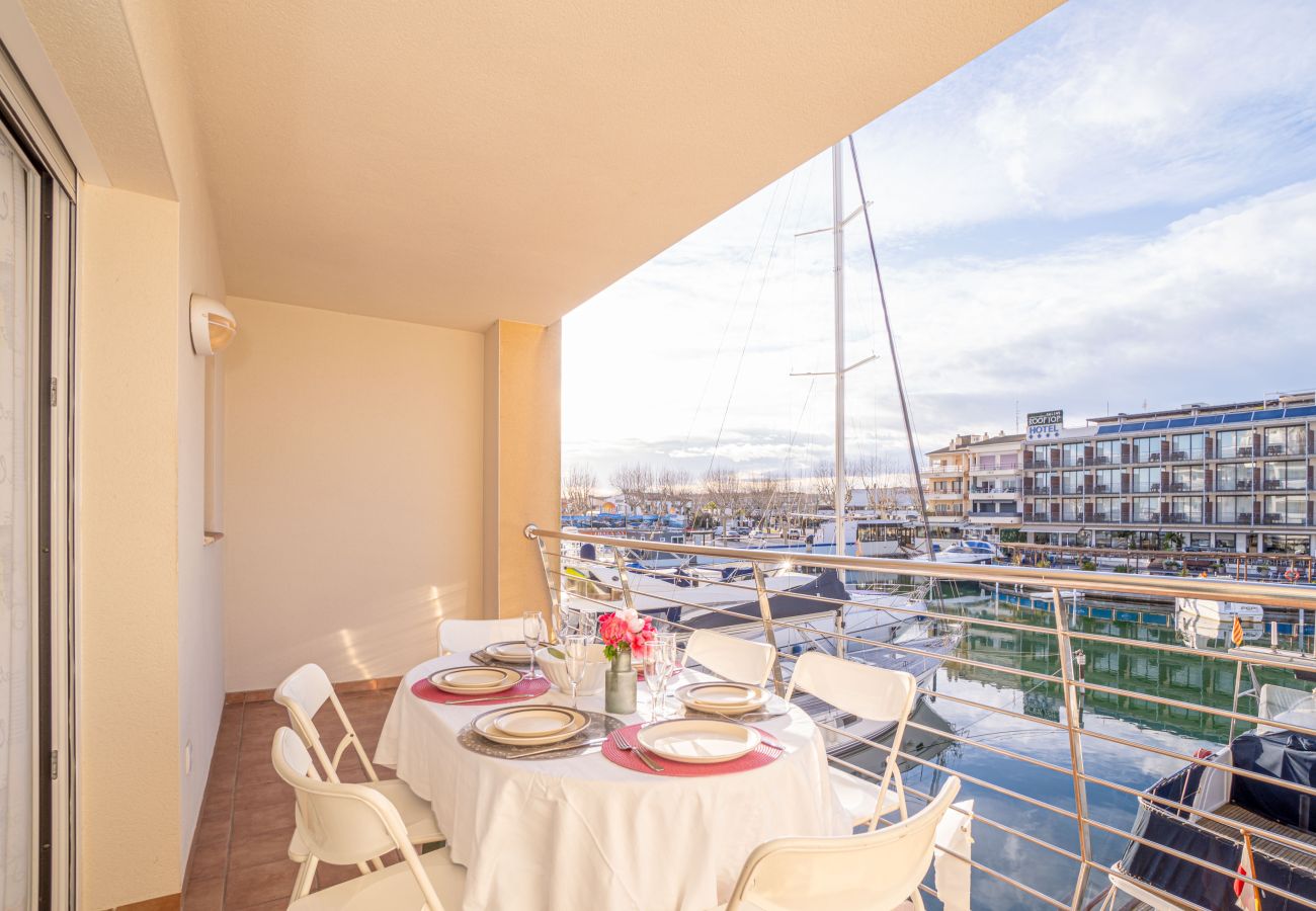 Ferienwohnung in Empuriabrava - 0163-PORT SALINS Appartement mit Kanalblick