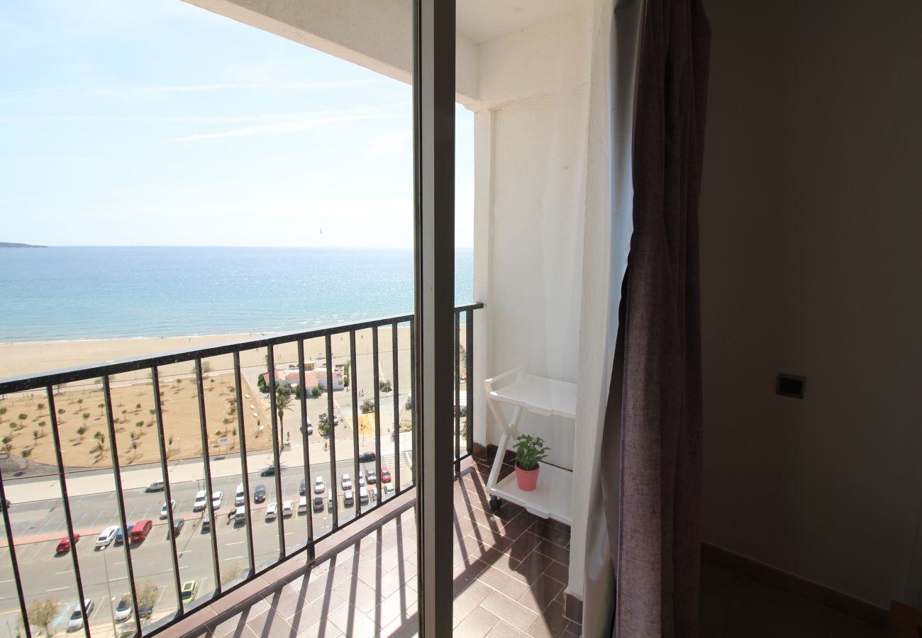 Ferienwohnung in Empuriabrava - 0102-KARINA Appartement mit Meerblick