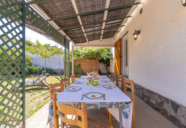 Villa in Empuriabrava - 0032-CARLIT Haus mit Garten und 3 Schlafzimmer Villa in Empuriabrava - 0032-CARLIT Haus mit Garten und 3 Schlafzimmer