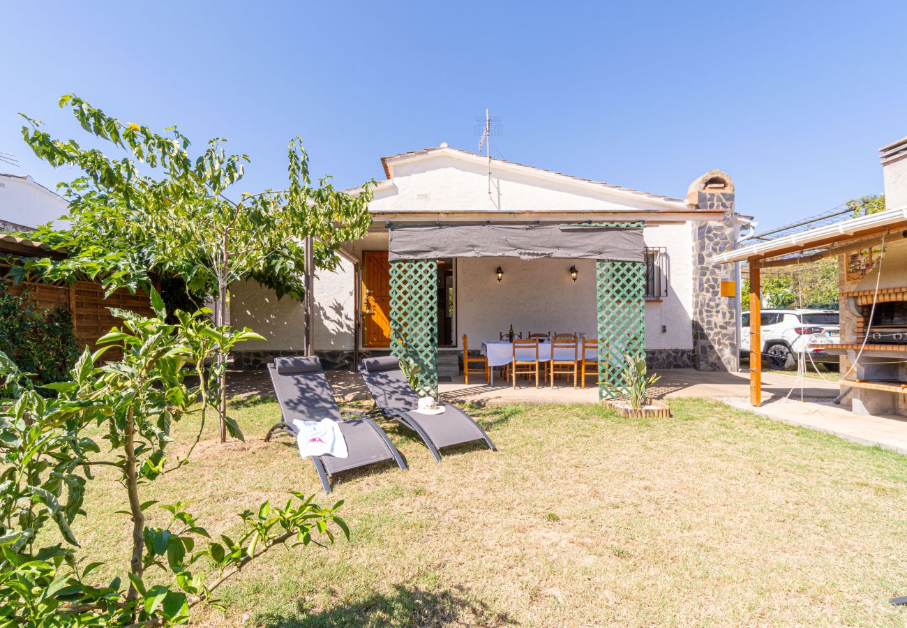 Villa in Empuriabrava - 0032-CARLIT Haus mit Garten und 3 Schlafzimmer
