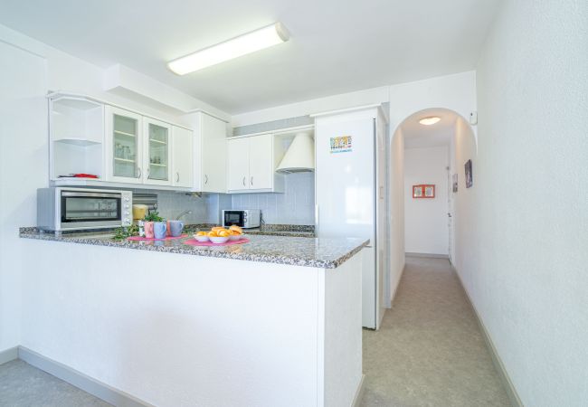 Ferienwohnung in Empuriabrava - 0183-SANT MAURICI Appartement mit Kanalblick und Parkplatz Ferienwohnung in Empuriabrava - 0183-SANT MAURICI Appartement mit Kanalblick und Parkplatz