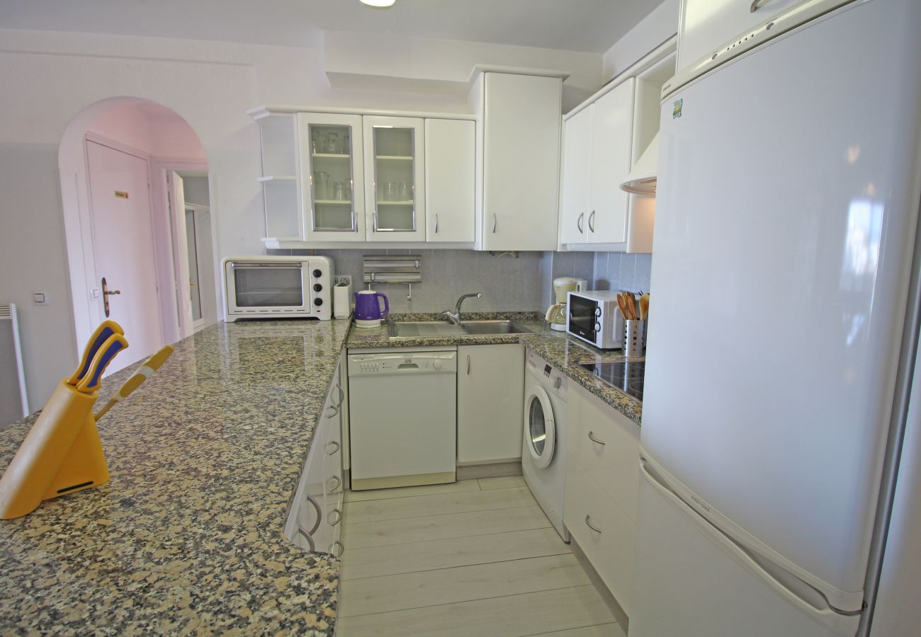 Ferienwohnung in Empuriabrava - 0183-SANT MAURICI Appartement mit Kanalblick und Parkplatz