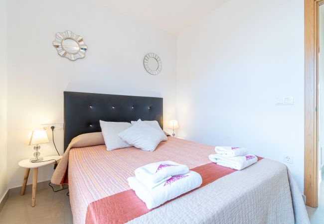 Villa in Empuriabrava - 0152-PUIGMAL Modernes Haus für 6 Personen Villa in Empuriabrava - 0152-PUIGMAL Modernes Haus für 6 Personen