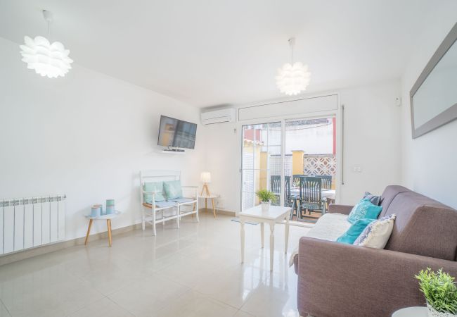 Villa in Empuriabrava - 0152-PUIGMAL Modernes Haus für 6 Personen Villa in Empuriabrava - 0152-PUIGMAL Modernes Haus für 6 Personen