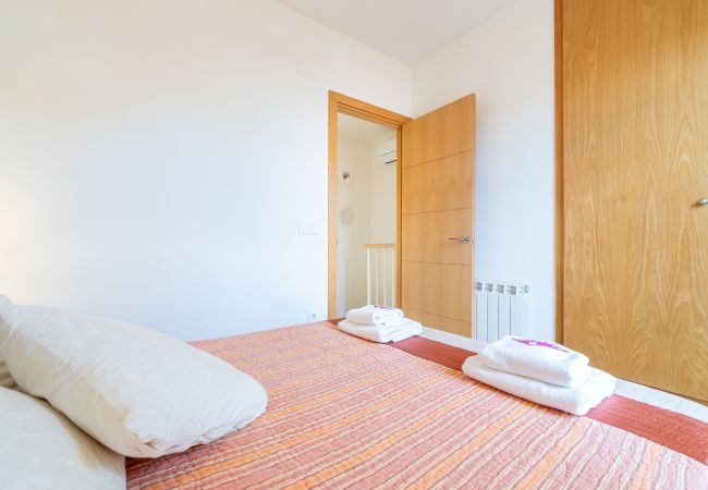 Villa in Empuriabrava - 0152-PUIGMAL Modernes Haus für 6 Personen Villa in Empuriabrava - 0152-PUIGMAL Modernes Haus für 6 Personen