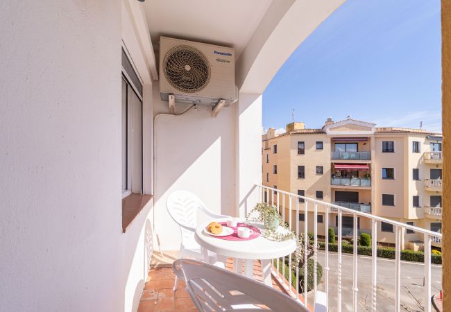 Ferienwohnung in Empuriabrava - 0067-GRAN RESERVA  Appartement in Strandnähe Ferienwohnung in Empuriabrava - 0067-GRAN RESERVA  Appartement in Strandnähe