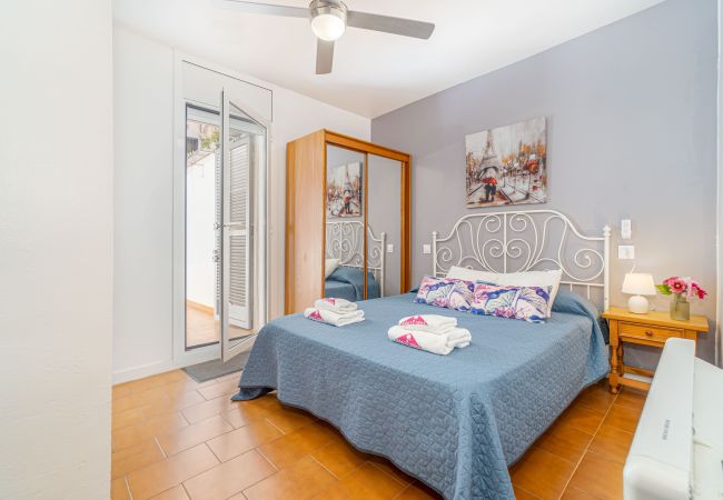 Ferienwohnung in Empuriabrava - 0158-PATTAYA Appartement mit 2 Schlafzimmern, Terrasse und Garage Ferienwohnung in Empuriabrava - 0158-PATTAYA Appartement mit 2 Schlafzimmern, Terrasse und Garage