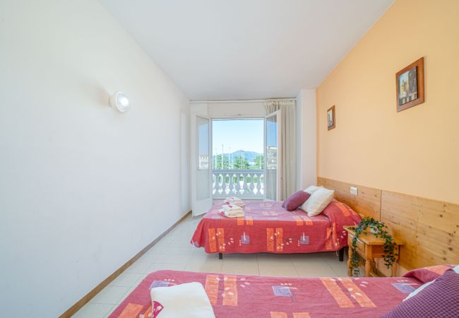 Ferienwohnung in Empuriabrava - 0132-PORT MOXO Appartment amb Kanal mit Blick Ferienwohnung in Empuriabrava - 0132-PORT MOXO Appartment amb Kanal mit Blick