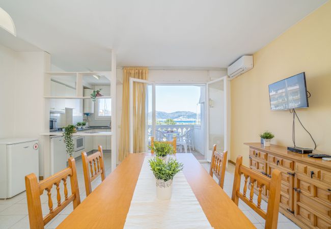 Ferienwohnung in Empuriabrava - 0132-PORT MOXO Appartment amb Kanal mit Blick Ferienwohnung in Empuriabrava - 0132-PORT MOXO Appartment amb Kanal mit Blick