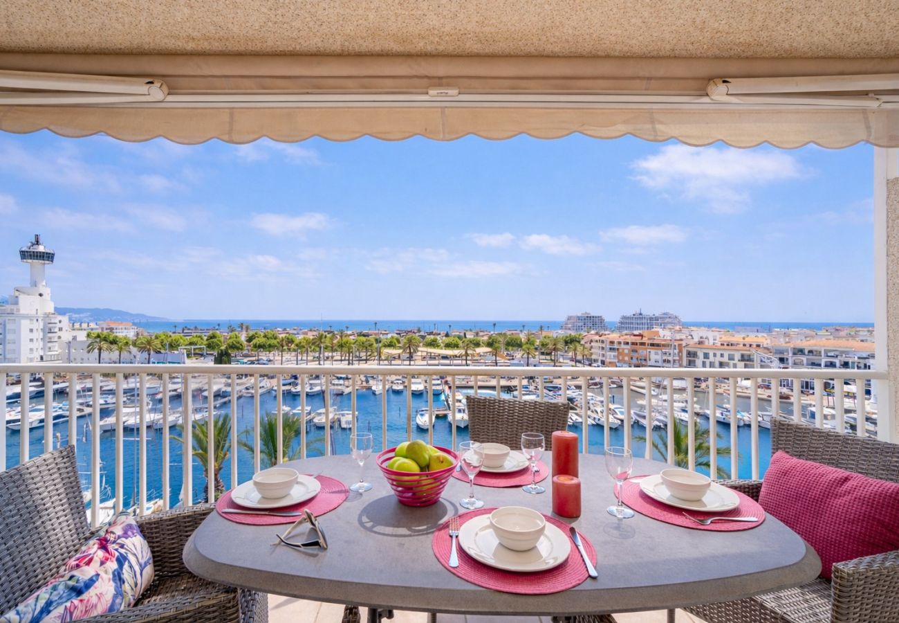Ferienwohnung in Empuriabrava - 0160-PORT GREC Appartement mit WLAN,  Smart TV, Kanal und Meerblick