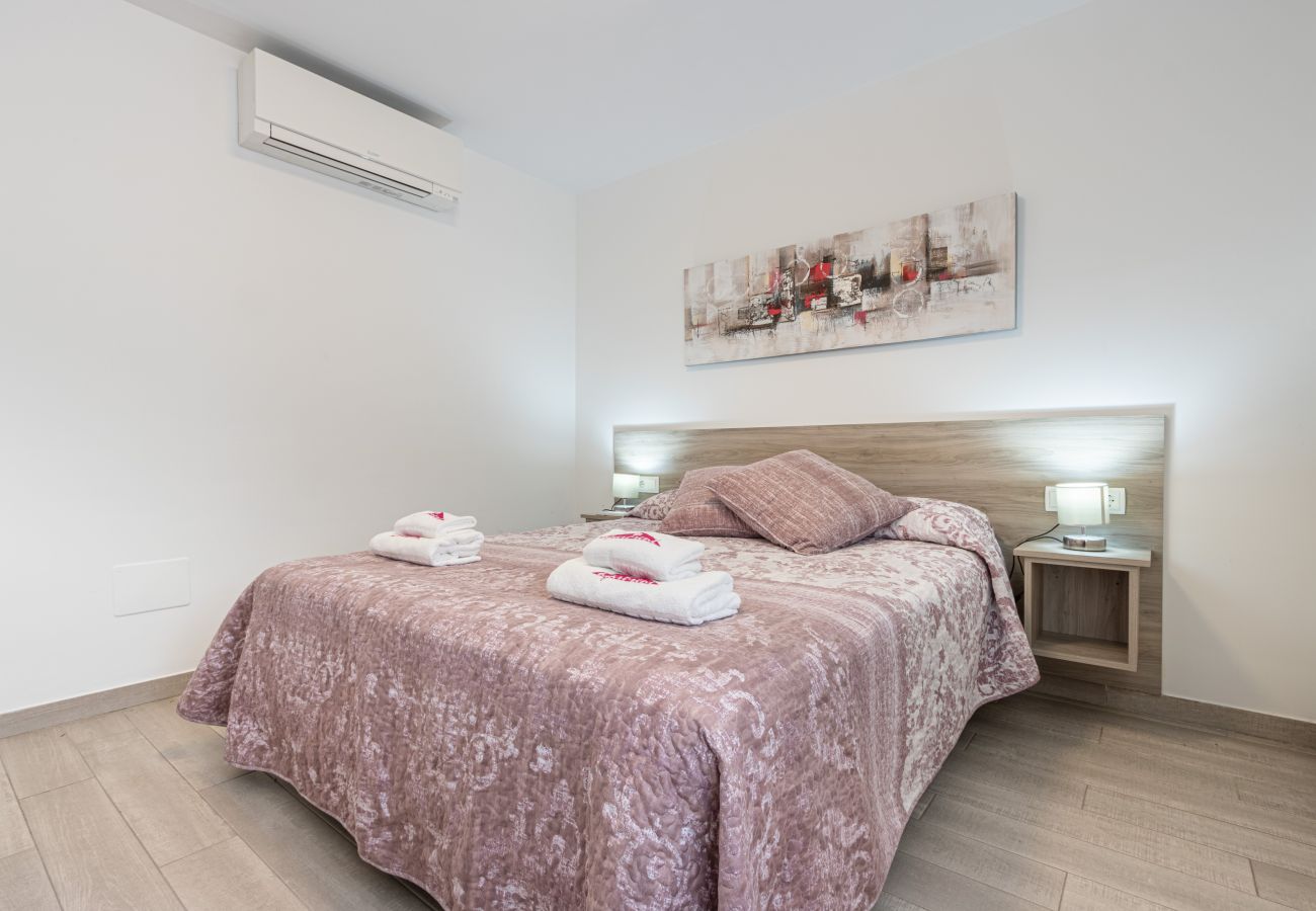 Ferienwohnung in Empuriabrava - 0188-SANT MORI Apparrtement mit WLAN und Terrasse