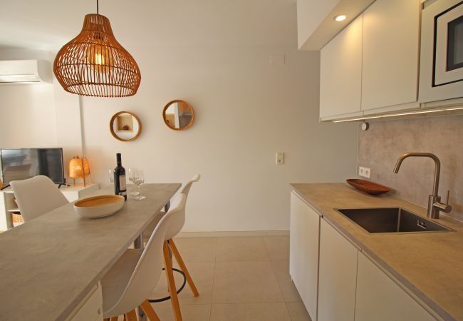 Ferienwohnung in Empuriabrava - 0116-MUGA PARK Appartement mit Blick am Fluss und Meer Ferienwohnung in Empuriabrava - 0116-MUGA PARK Appartement mit Blick am Fluss und Meer