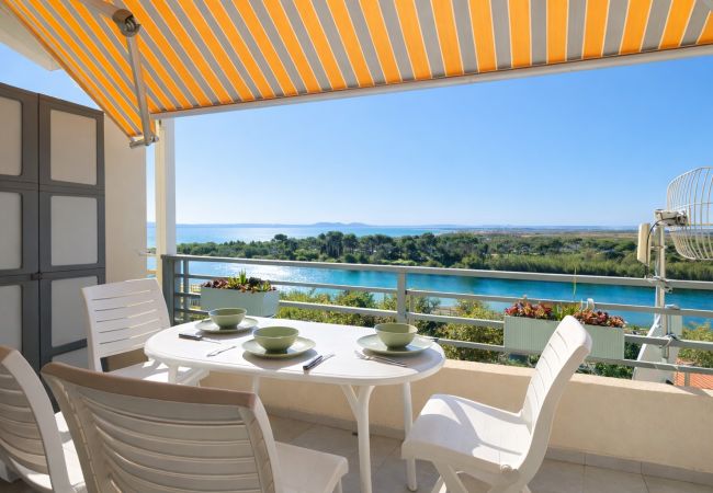 Ferienwohnung in Empuriabrava - 0116-MUGA PARK Appartement mit Blick am Fluss und Meer