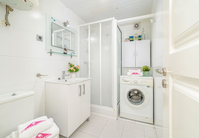 Ferienwohnung in Empuriabrava - 0136-SANT MAURICI Appartment mit Kanalblick und Gemeinschaftspool Ferienwohnung in Empuriabrava - 0136-SANT MAURICI Appartment mit Kanalblick und Gemeinschaftspool