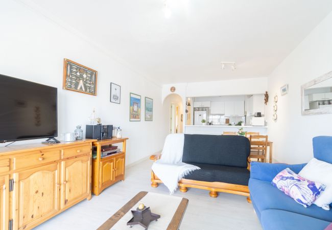 Ferienwohnung in Empuriabrava - 0136-SANT MAURICI Appartment mit Kanalblick und Gemeinschaftspool Ferienwohnung in Empuriabrava - 0136-SANT MAURICI Appartment mit Kanalblick und Gemeinschaftspool