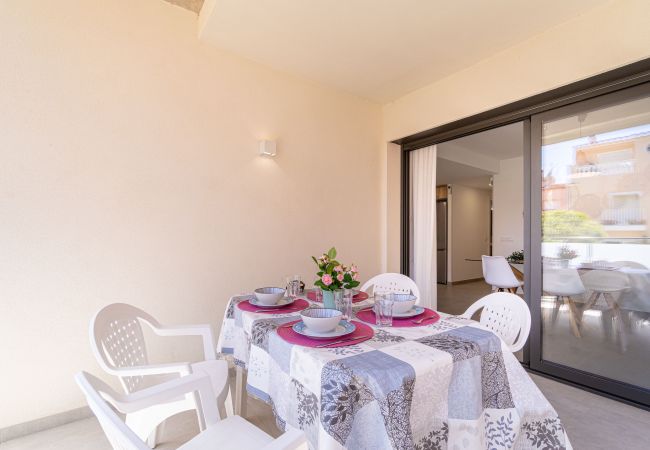 Ferienwohnung in Empuriabrava - 0069-MIMOSES Modernes Appartement in Strandnähe Ferienwohnung in Empuriabrava - 0069-MIMOSES Modernes Appartement in Strandnähe