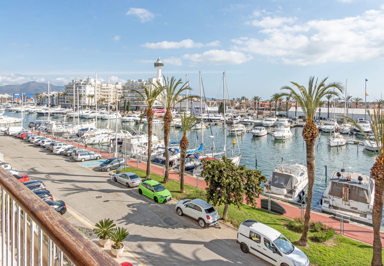 Ferienwohnung in Empuriabrava - 0180-PORT GREC Appartment mit Blick am Kanal