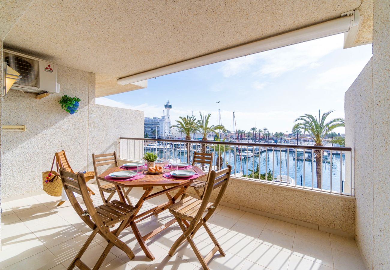 Ferienwohnung in Empuriabrava - 0180-PORT GREC Appartment mit Blick am Kanal