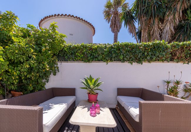 Villa in Empuriabrava - 0080-ALBERES Haus mit Pool Villa in Empuriabrava - 0080-ALBERES Haus mit Pool