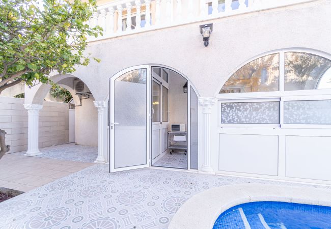 Villa in Empuriabrava - 0007-REQUESENS Haus mit Privatpool und WLAN Villa in Empuriabrava - 0007-REQUESENS Haus mit Privatpool und WLAN