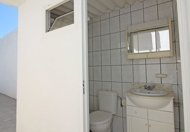 Villa in Empuriabrava - 0100-LLOBREGAT Haus am Kanal mit Pool, Liegeplatz und Studio Villa in Empuriabrava - 0100-LLOBREGAT Haus am Kanal mit Pool, Liegeplatz und Studio