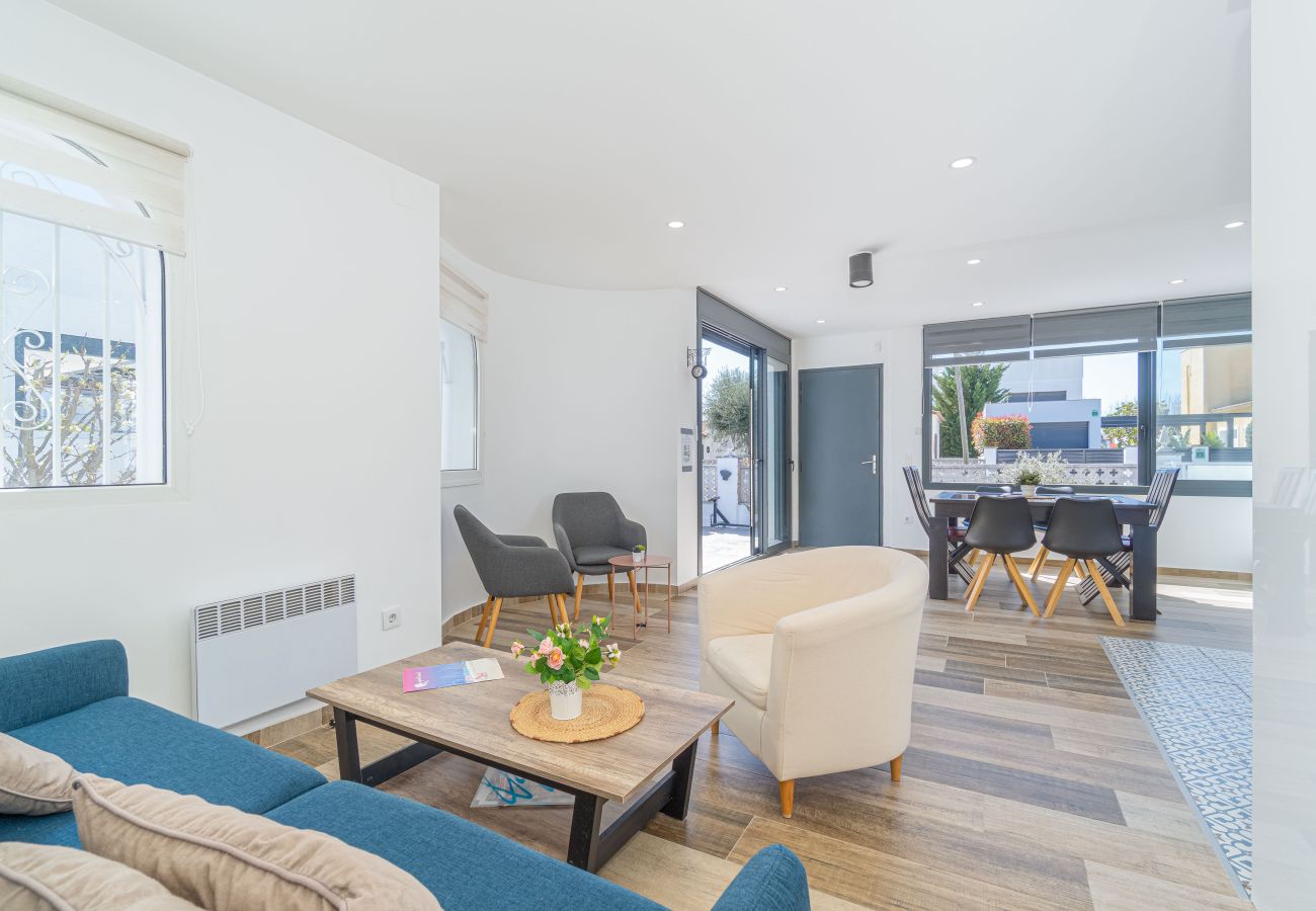 Villa in Empuriabrava - 0009-ALBERES Haus mit Pool