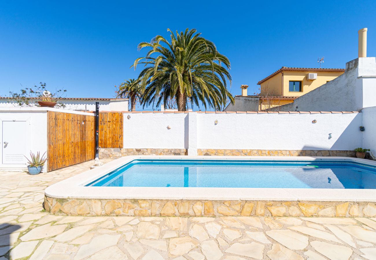 Villa in Empuriabrava - 0009-ALBERES Haus mit Pool