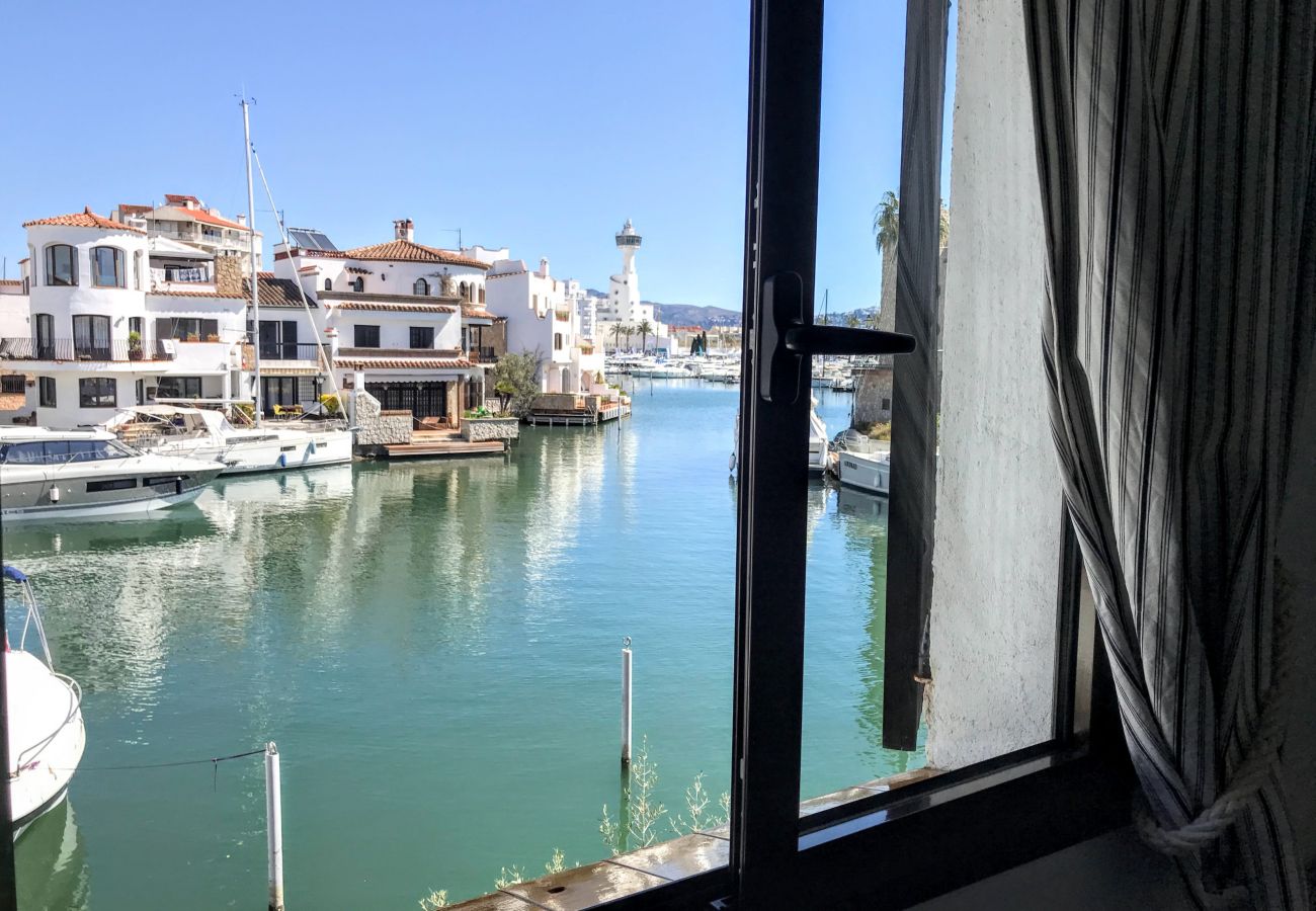 Villa in Empuriabrava - 0151-ILLA CARTAGO Fischerhaus am Kanal