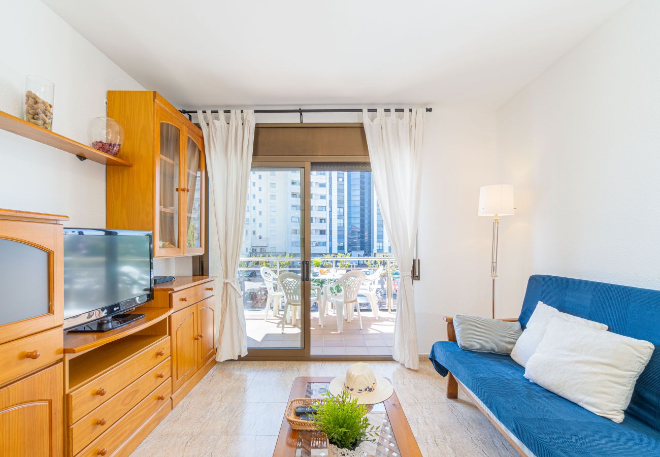 Ferienwohnung in Empuriabrava - 0089-MIRABLAU Ferienwohnung mit seitlichem Blick auf den Strand