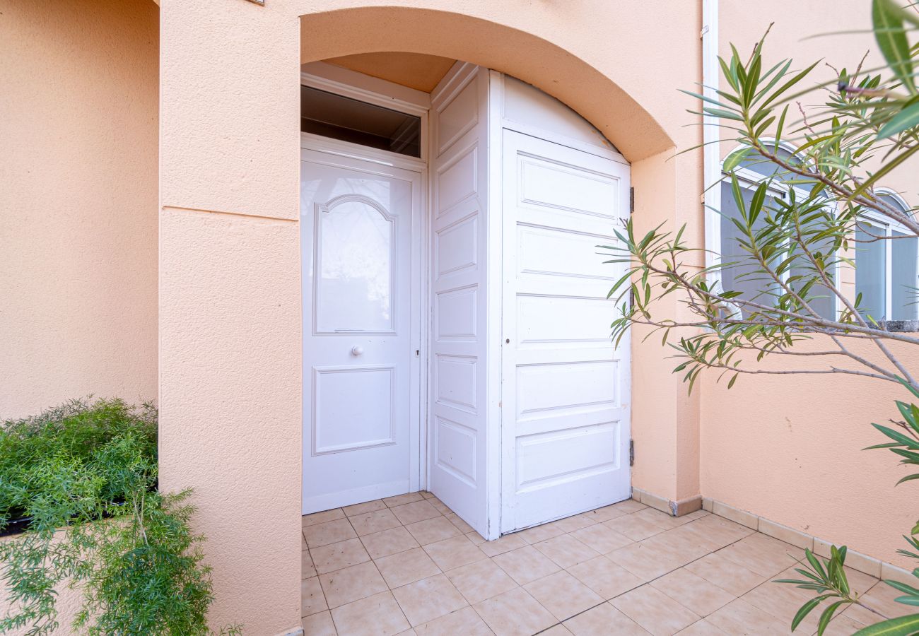 Ferienwohnung in Empuriabrava - 0098-MARENOSTRUM   Wohnung vor dem Meer