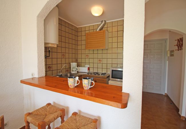 Studio in Empuriabrava - 0168-POBLAT TIPIC Studio near the beach Studio in Empuriabrava - 0168-POBLAT TIPIC Studio near the beach