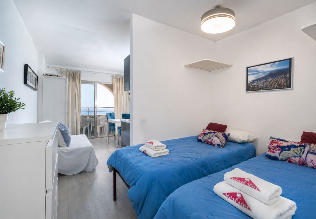 Studio in Empuriabrava - 0110-MIAMI Studio with seaview