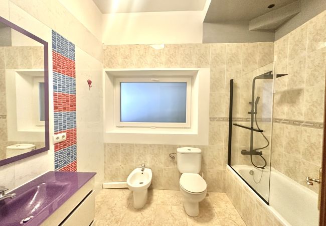 Villa in Empuriabrava - 0125-MONTGRI House with private pool and wifi Villa in Empuriabrava - 0125-MONTGRI House with private pool and wifi