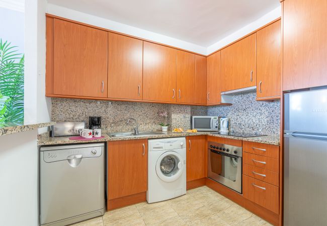 Apartment in Empuriabrava - 0083-BLAUCEL Apartment with seaview 