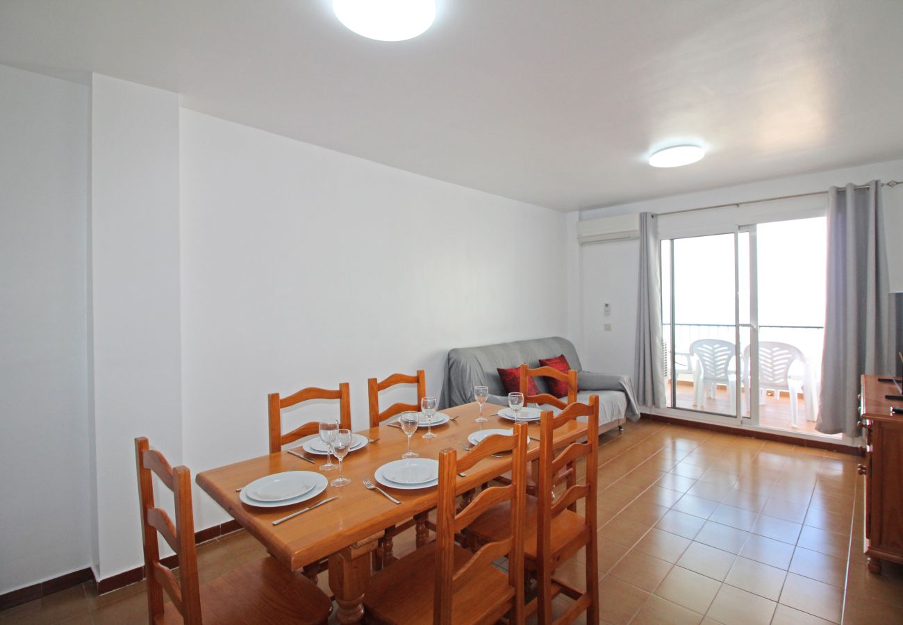 Apartment in Empuriabrava - 0186-SAN LUIS Apartment with seaview