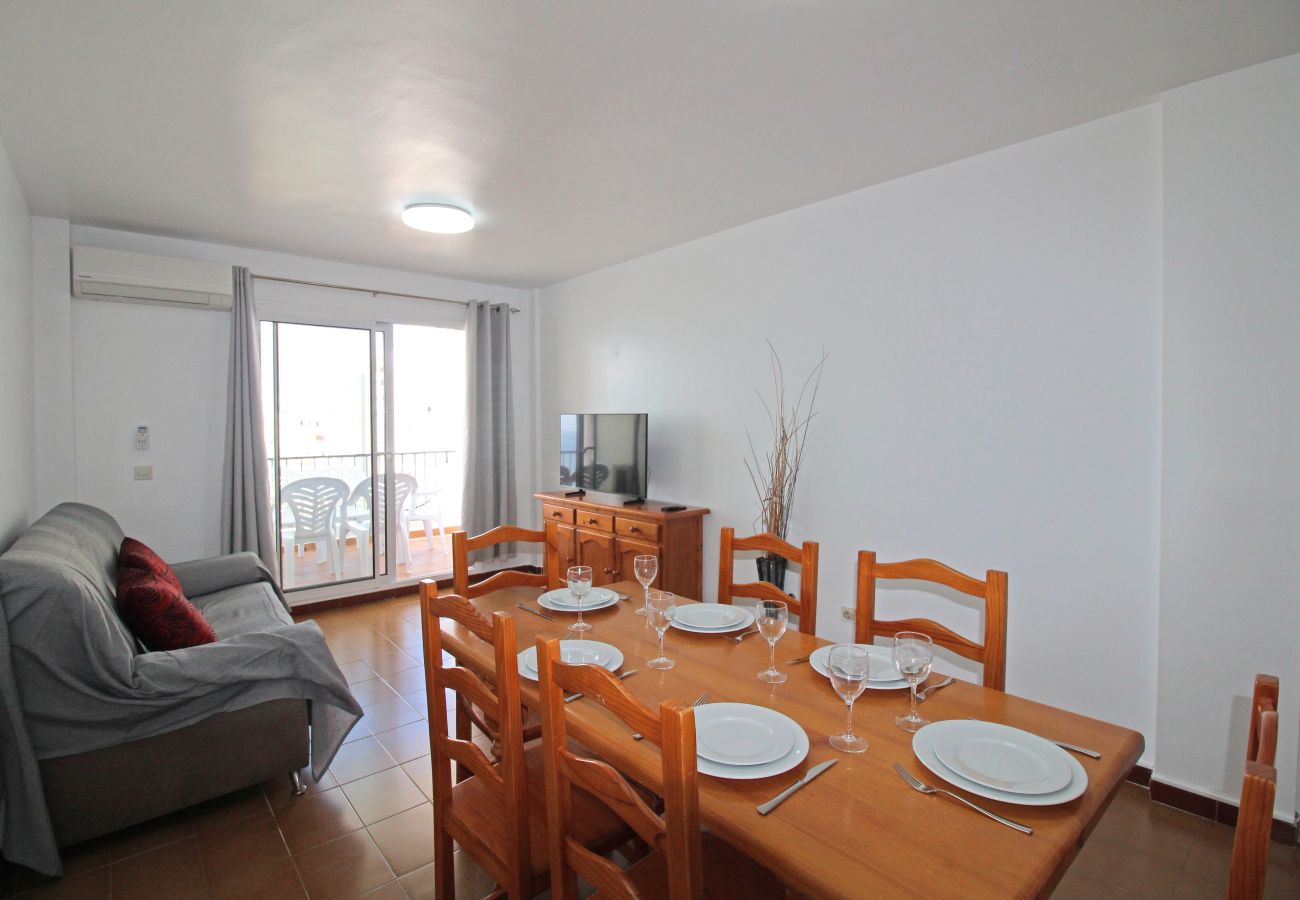 Apartment in Empuriabrava - 0186-SAN LUIS Apartment with seaview