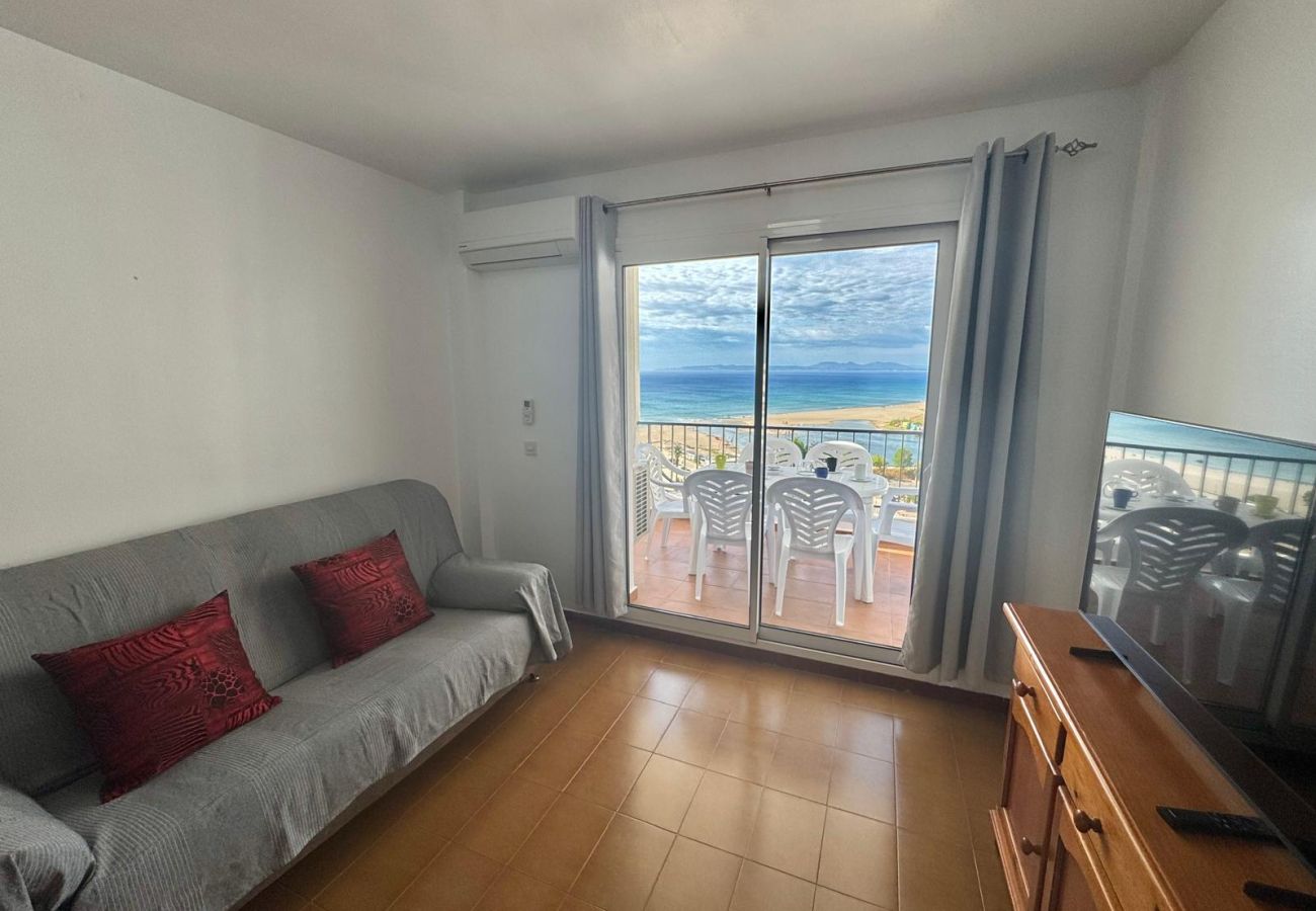 Apartment in Empuriabrava - 0186-SAN LUIS Apartment with seaview